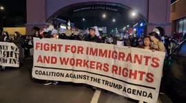 Vigil held in Chicago after ICE agent shooting kills woman, 37, in Minnesota