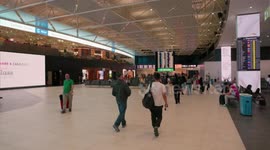 UNCAPTIONED: Airports and EU Clash Over New Digital Border Checks