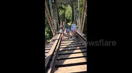 US: A father helps his daughter who has a fear of heights