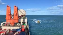 New Zealand: China's Xuelong docks in New Zealand for material supply, personnel rotation