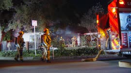US, Los Angeles: Valley Village Residential Fire