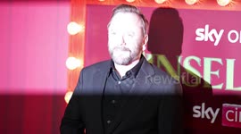 UNCAPTIONED: Kiefer Sutherland arrested over alleged spat with rideshare driver