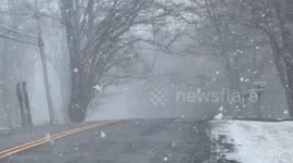 US: Heavy Snowfall Reduces Visibility in Buffalo, NY