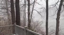 US: Lake-Effect Snow and Snow Squalls Hit Michigan and Indiana 3