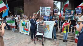 Persian freedom fighters protest at US Consulate in Sydney, Australia