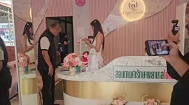 Police raid 'fake clinic performing unlicensed filler injections'