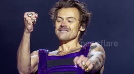 UNCAPTIONED: Harry Styles announces first album in four years