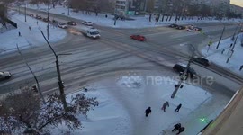 Intersection crash between two Hyundai vehicles in Kamensk-Uralsky, Russia
