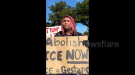 FL: Protestors at Pompano Beach ICE Detention Facility After Fatal Minneapolis ICE Shooting 3