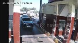 Speeding Truck Ploughs Into Vehicles at UP Toll Plaza, Worker Dragged Over 50 Metres on CCTV