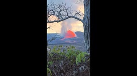 Kilauea eruption, episode 38, lava fountaining from within the caldera