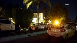 US, Los Angeles: Tarzana LAPD Responds To Possible Person In Attic Finds Animal