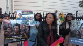 The death of a cheater Daddy Lumba has caused two women, Mrs. Akosua Serwaa Fosu and Mistress Priscilla Ofori Odo Broni, to fight for his burial and funeral arrangements demonstration in London, UK