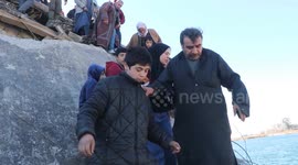 YPG/SDF bridge blasts disrupt transport for civilians in Syria's Raqqa