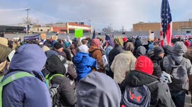 Anti-ICE protest held in Broadview, Illinois
