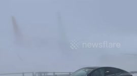 US: Strong Winds and Snow Batter Rochester International Airport