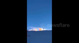 China: Seven colored “oil painting” clouds captured over a ski field in China