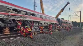 Spain train crash wreckage is stabilised by specialist engineers
