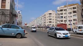 Yemen: Yemeni city of Aden grapples with deepening humanitarian crisis