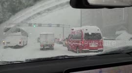 Heavy Snow Paralyzes Traffic in Sapporo’s Susukino District