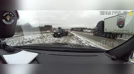 US: I‑70 Chaos As Vehicles Spin Out On Icy Roads In Belmont County