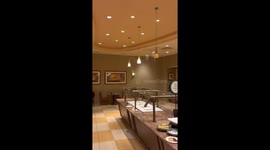 Hotel lobby ceiling collapses after water leak in Oklahoma