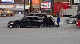 Luxury Car Left Helpless as Deep Snow Brings Sapporo’s Susukino to a Standstill