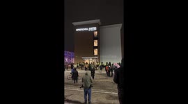 US: Dozens of Anti-ICE Protesters Detained After Noise Protest in Maple Grove, MN