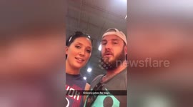 American man dusts off his punniest dad jokes for grocery shopping trip with girlfriend