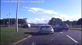 Rear End Collision DE15 WAA Monkswood Way Stevenage