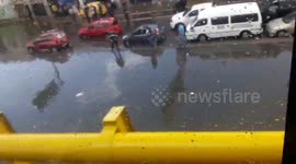 Inundación carril Carrera 30 Sur-Norte con calle 6 Bogotá Colombia