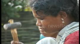 tribes stone crushing with hands use at workplace