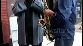 Stevie Wonder playing music in the Brazil street
