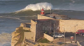 Big wave Nazaré 1
