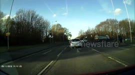 Masked Teens Riding Scrambler Motorbike on Busy Road Caught On Dashcam Liverpool