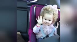 Newsflare Edit - When your lip sycing is on point