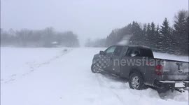 Minnesota man get stuck in the road