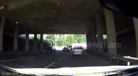 Idiots that can''t use roundabouts