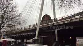 Tube Strike - Hungerford Bridge 8.32