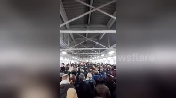 Newsflare Edit - Ridiculous crowds at Clapham Junction due to Tube Strike