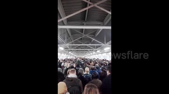 Newsflare Edit - 'Ridiculous' crowds at Clapham Junction due to Tube Strike