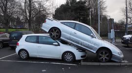 Car parking catastophe at Kirkcaldy railway station