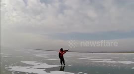 ICE -Kiting Lake  Neusiedl January 2017
