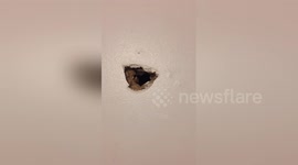 Newsflare Edit - How to fix a hole in the wall using bread