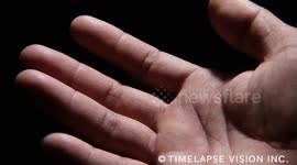 Fascinating close-up timelapse of a finger sweating