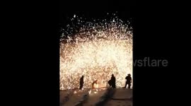 Molten iron performance celebrates Lunar New Year in north China