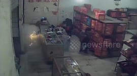 Drunk arsonist arrested for exploding firework store in northwest China